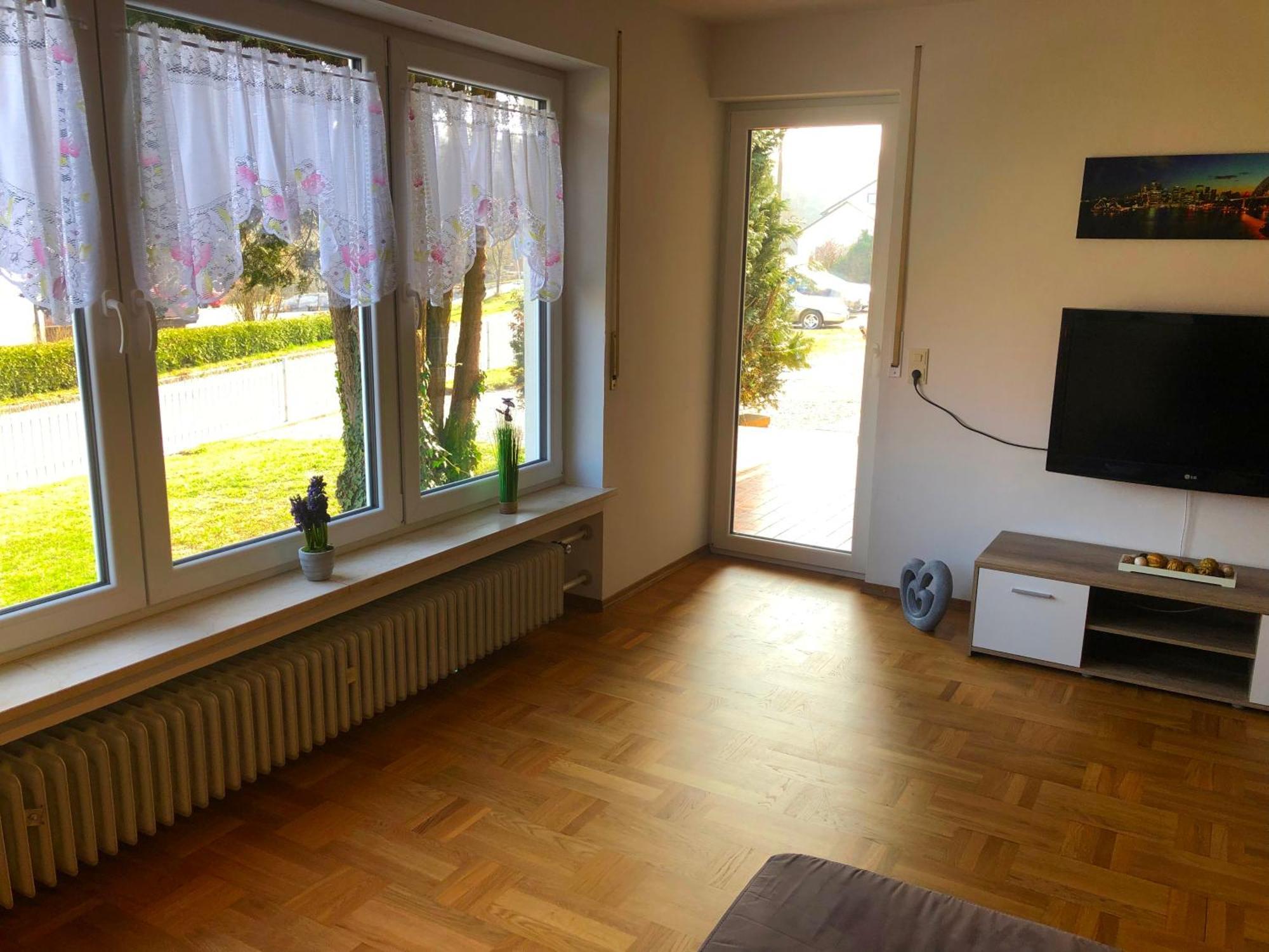 Ferienwohnungen / Ferienhaus Adelsried Esterno foto